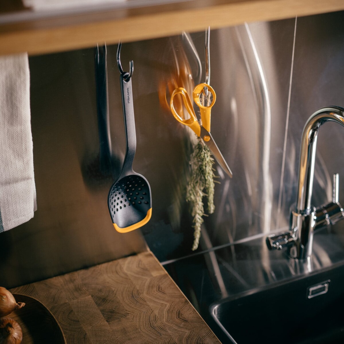 Fiskars - Functional Form - Slotted Spoon - Hulske