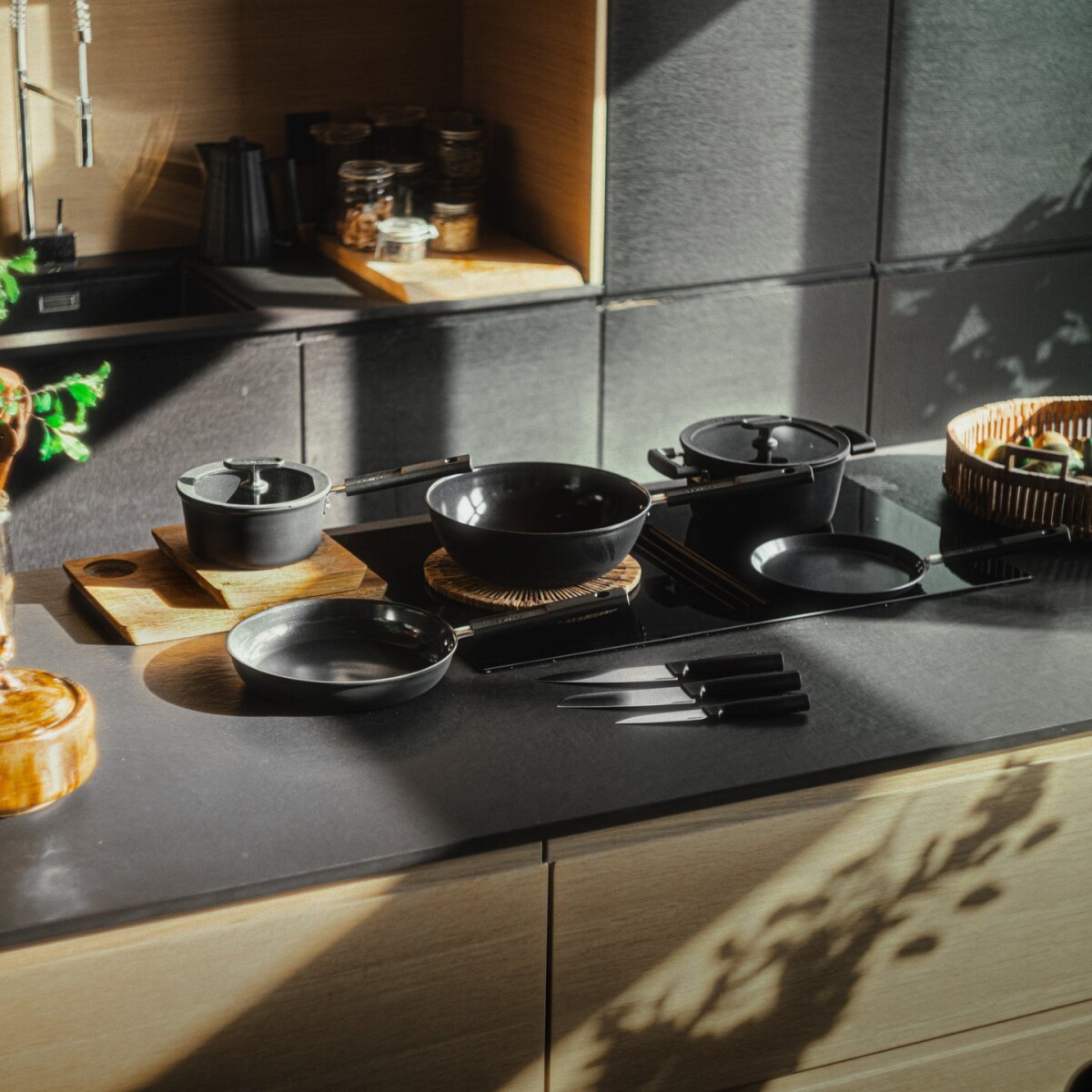 Fiskars - Hard Face - Gryde Med Låg - Non-Stick - Induktion