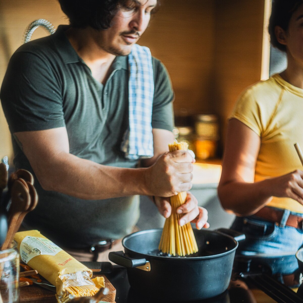 Fiskars - Hard Face - Gryde Med Låg - Non-Stick - Induktion