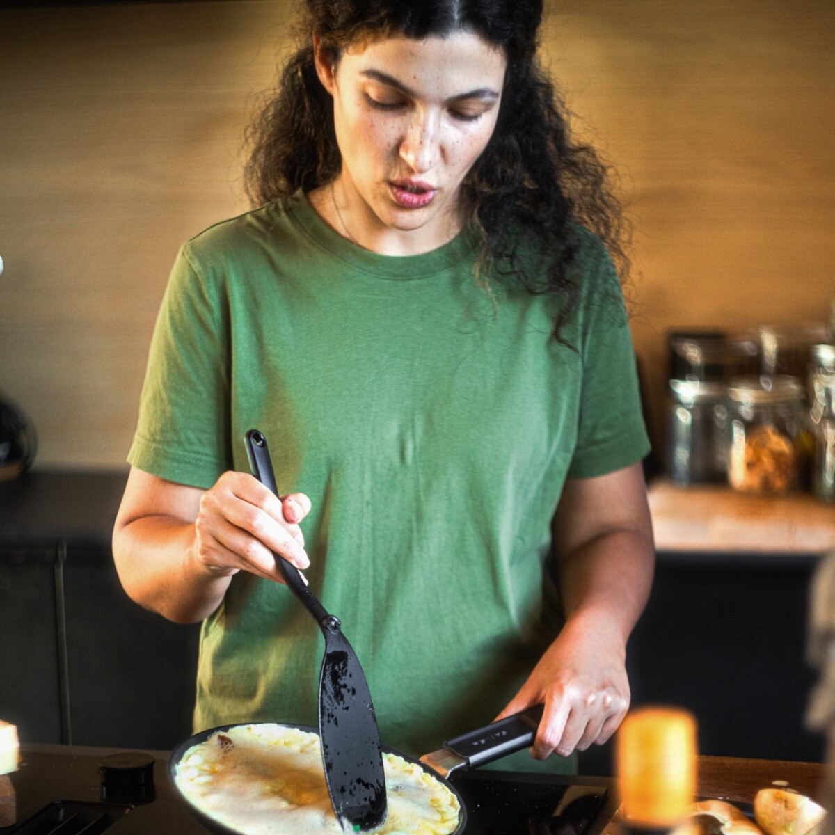 Fiskars - Hard Face - Omeletpande - 22 Cm - Non-Stick - Induktion