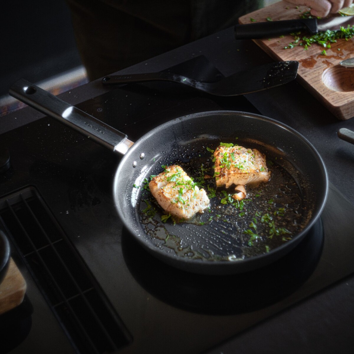 Fiskars - Hard Face - Stegepande - 28 Cm - Non-Stick - Induktion