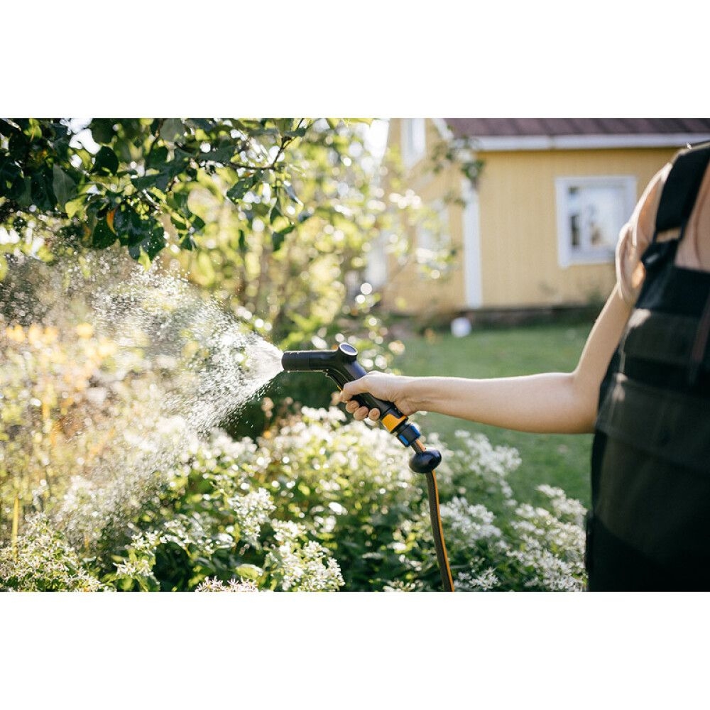 Fiskars - Solid Spraypistol Med Justerbar Dyse - 3 Funktioner Og