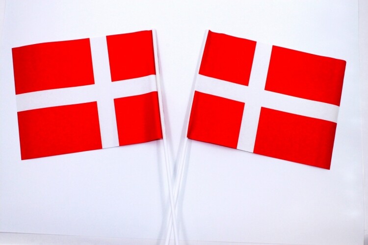 Flag På Stang 20 X 15 Cm - 6 Stk - Scanseason