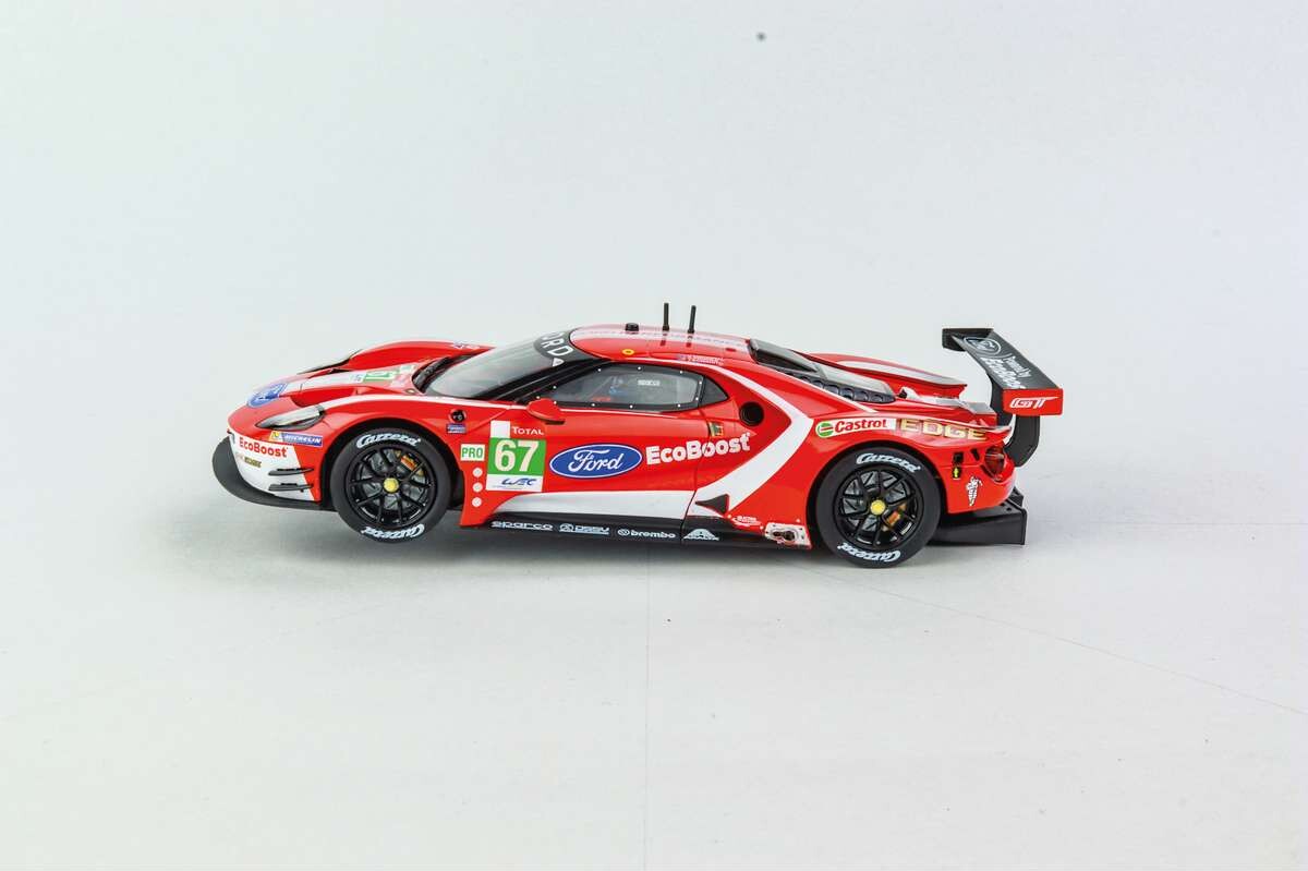 Carrera - Ford Gt Race Car No 67 Bil - Evolution - 1 32 - 27699