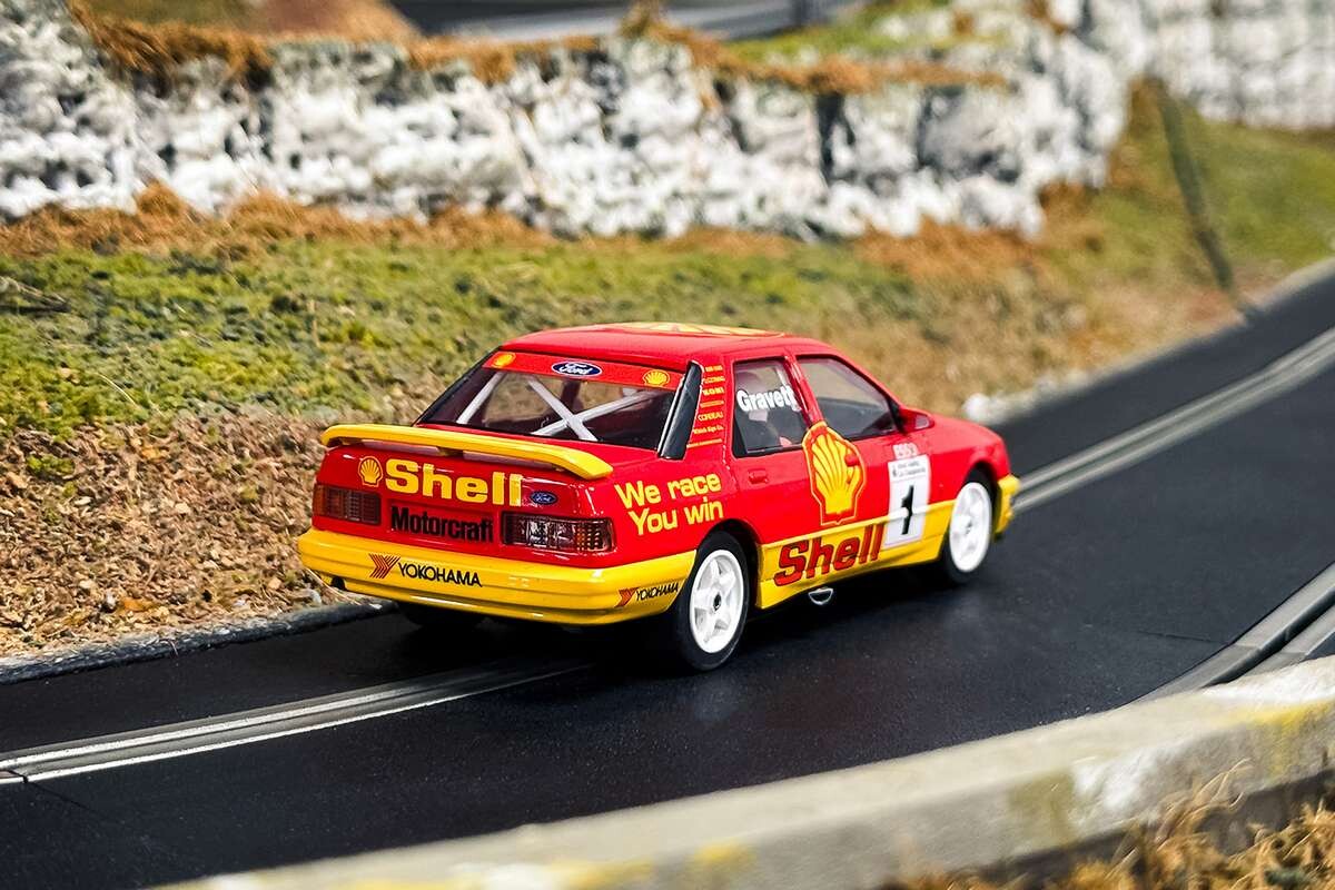 Scalextric C4632 - Ford Sierra Sapphire - Btcc 1990 - Rob Gravett