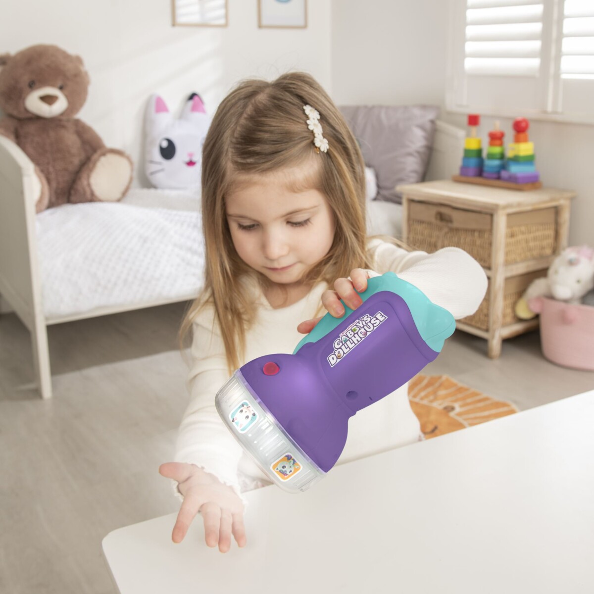 Gabby S Dollhouse - Farveskiftende Lommelygte Med Lyd Til Børn