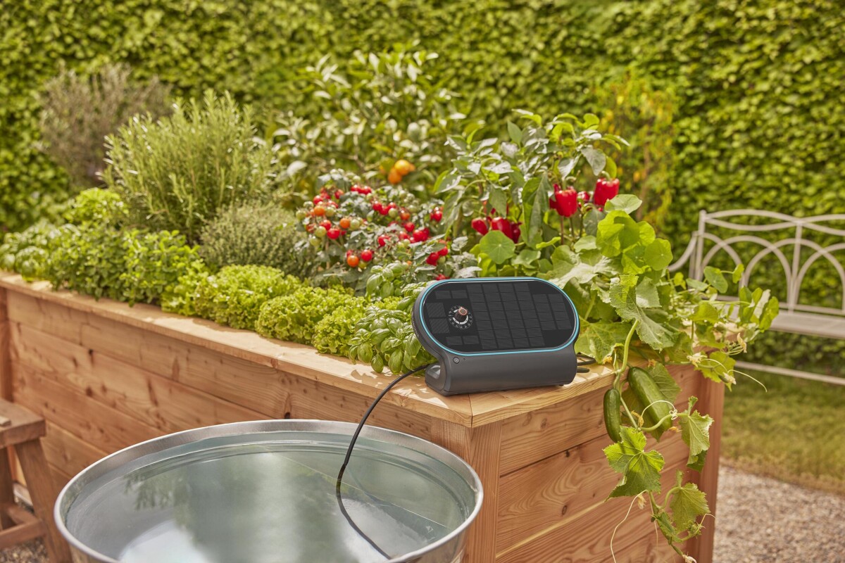 Gardena - Aquabloom - Solcelledrevet Vandingssystem - L