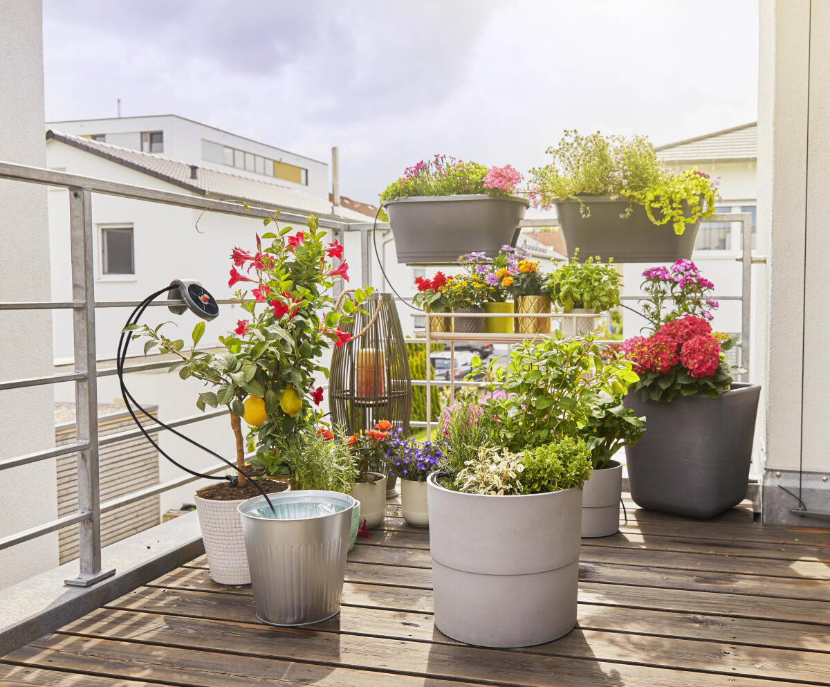 Gardena - Aquabloom - Solcelledrevet Vandingssystem - 13300-20