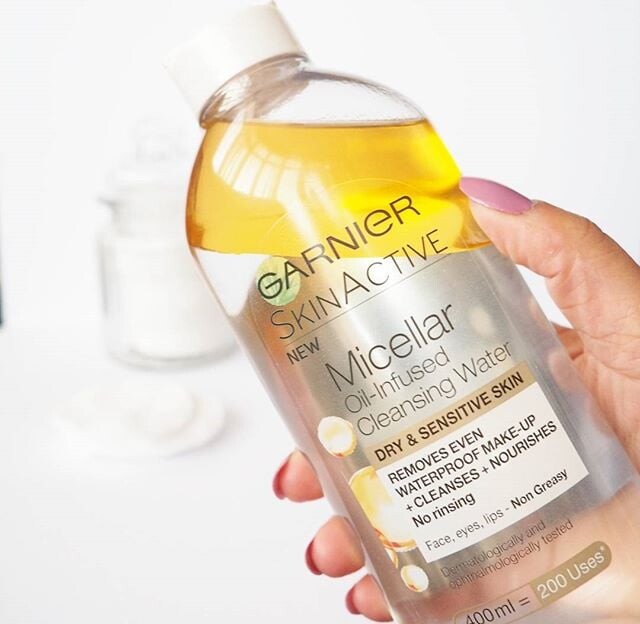 Garnier - Micellar Water In Oil 400 Ml