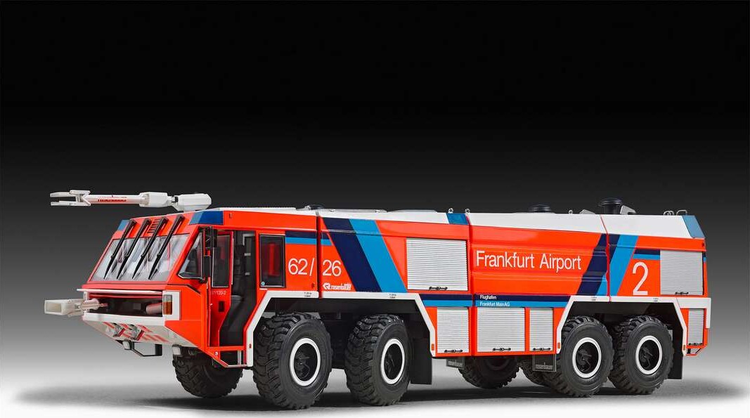 Revell 07747 - Gflf Simba 8X8 Brandbil - Build And Paint - 1 24
