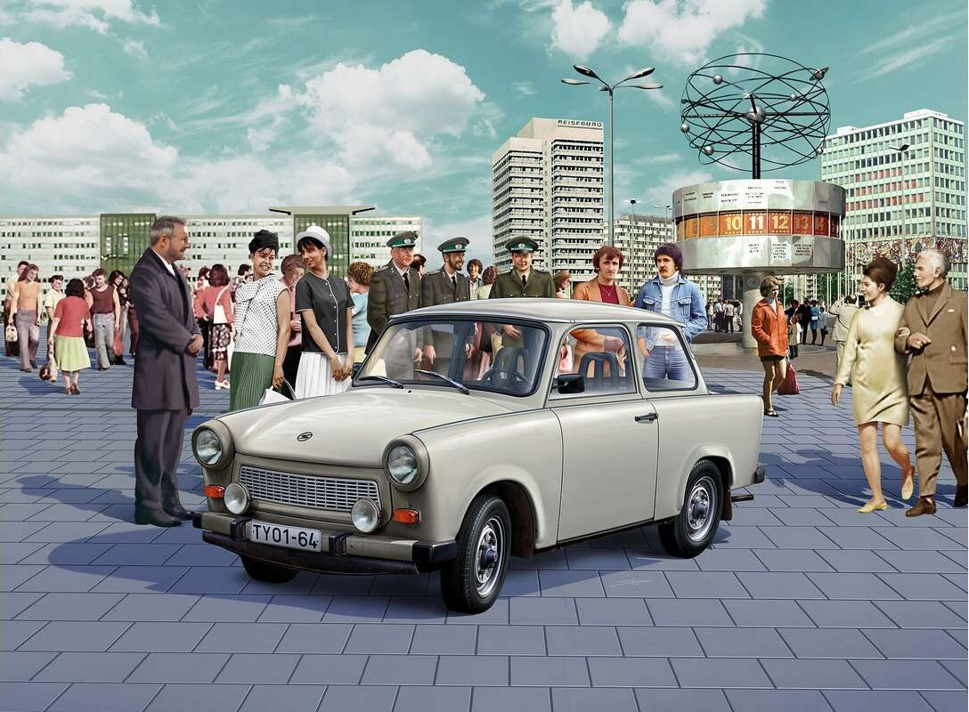 Revell - Trabant 601 Model Bil Byggesæt - 1 24 - 05630