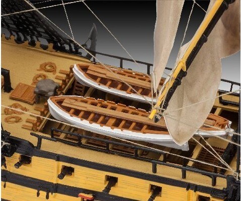 Revell - Hms Victory Skib Byggesæt - Battle Of Trafalgar - 1 225 - Level 4