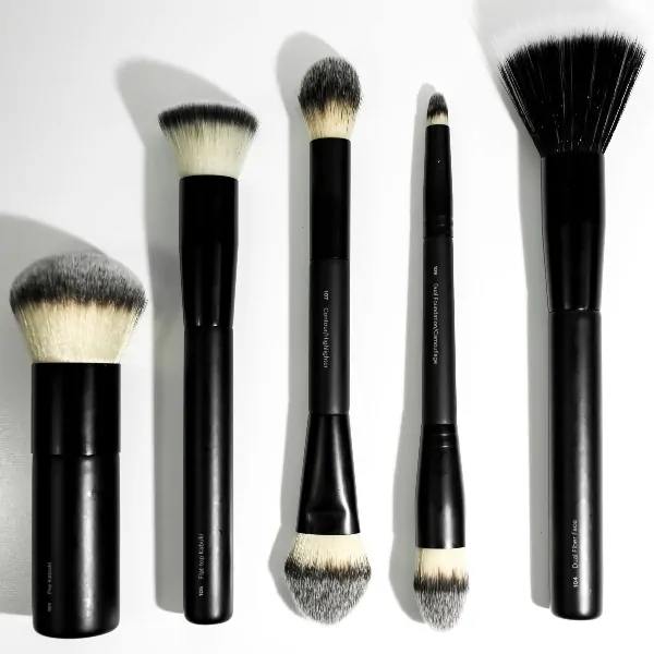 Glo Skin Beauty - Dual Foundationcamouflage
