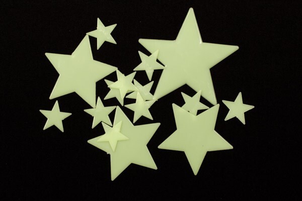 Glow-In-The-Dark Stjerner 15Stk Ass I Blister - Glowing