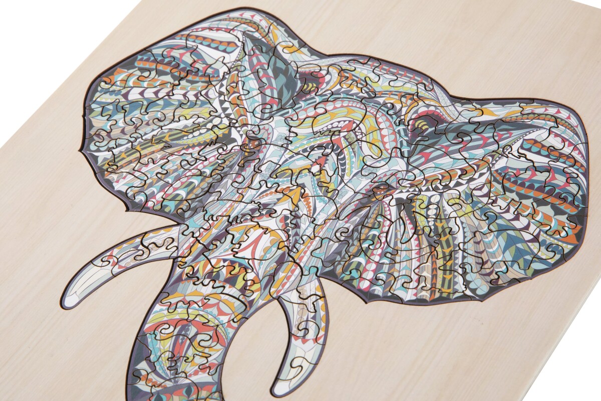 Elefant Puslespil I Træ - 137 Brikker - Grafix