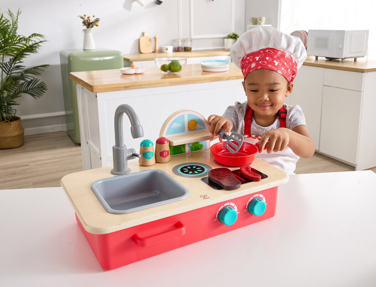 Hape - Cook Create Countertop Kitchen Playset - Legekøkken