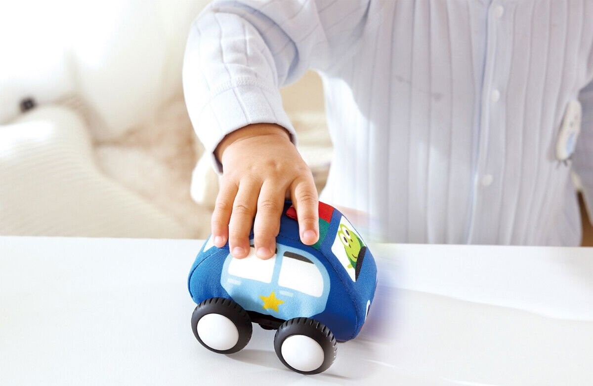 Hape - Pull-Back Plys Bilsæt