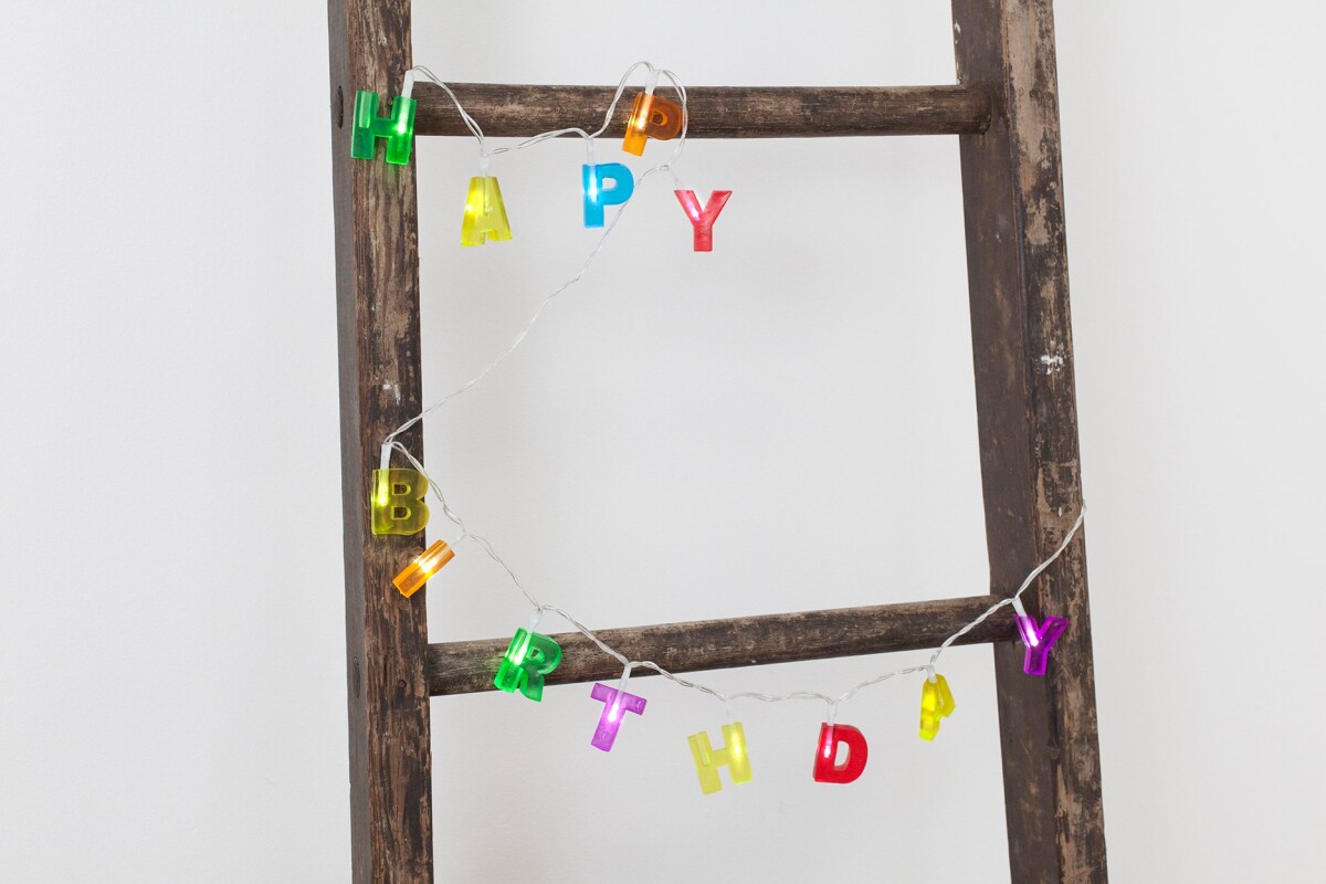 Kikkerland - Happy Birthday Guirlande Lyskæde - 120 Cm