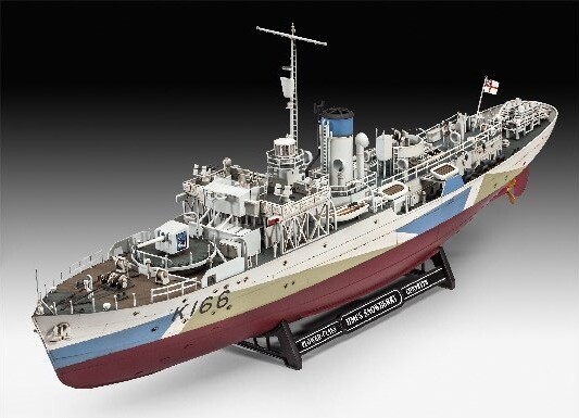 Revell - Hmcs Snowberry Flower Class Corvette Skib Byggesæt - 1 144 -