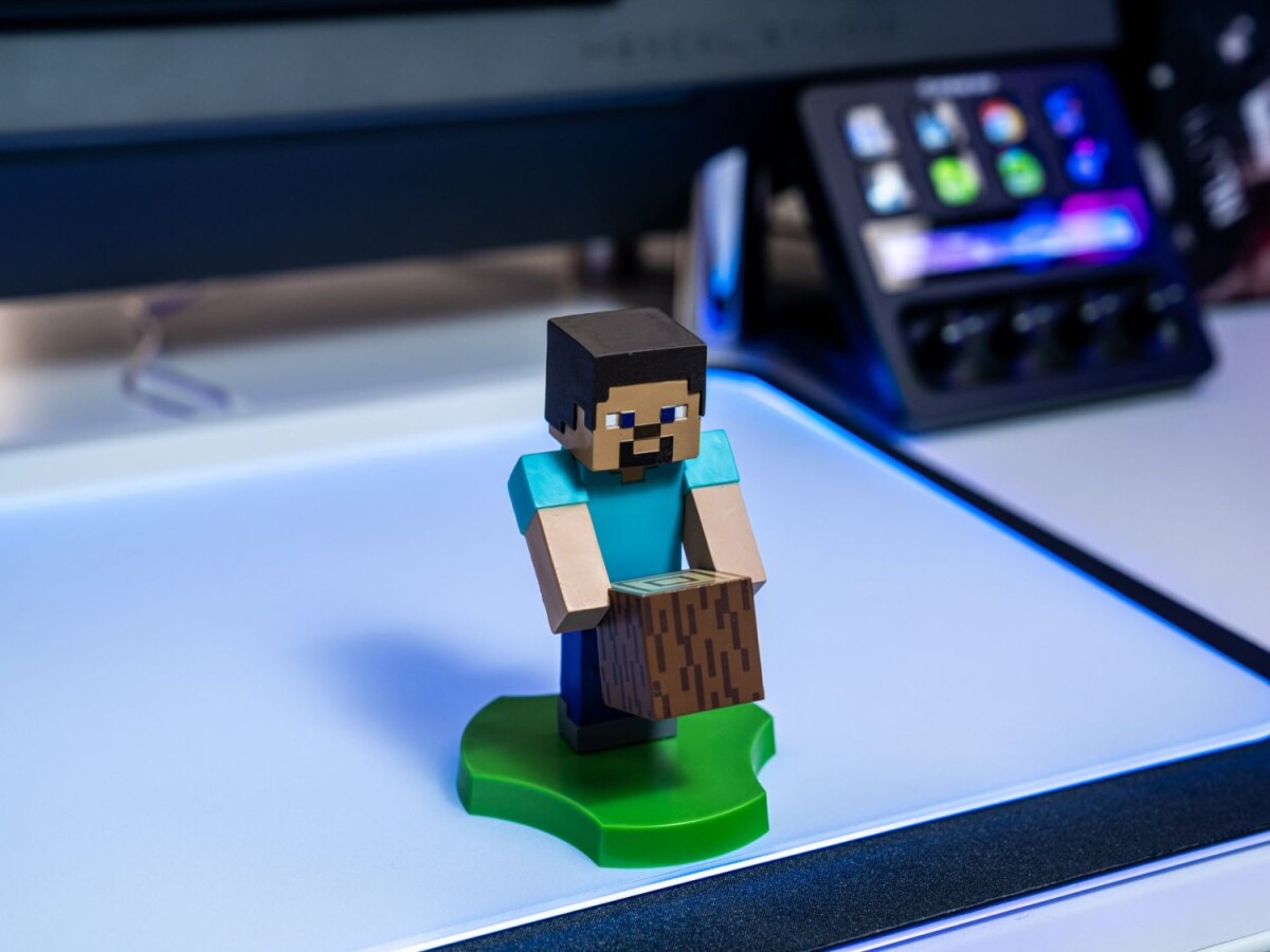 Holdem - Minecraft Steve