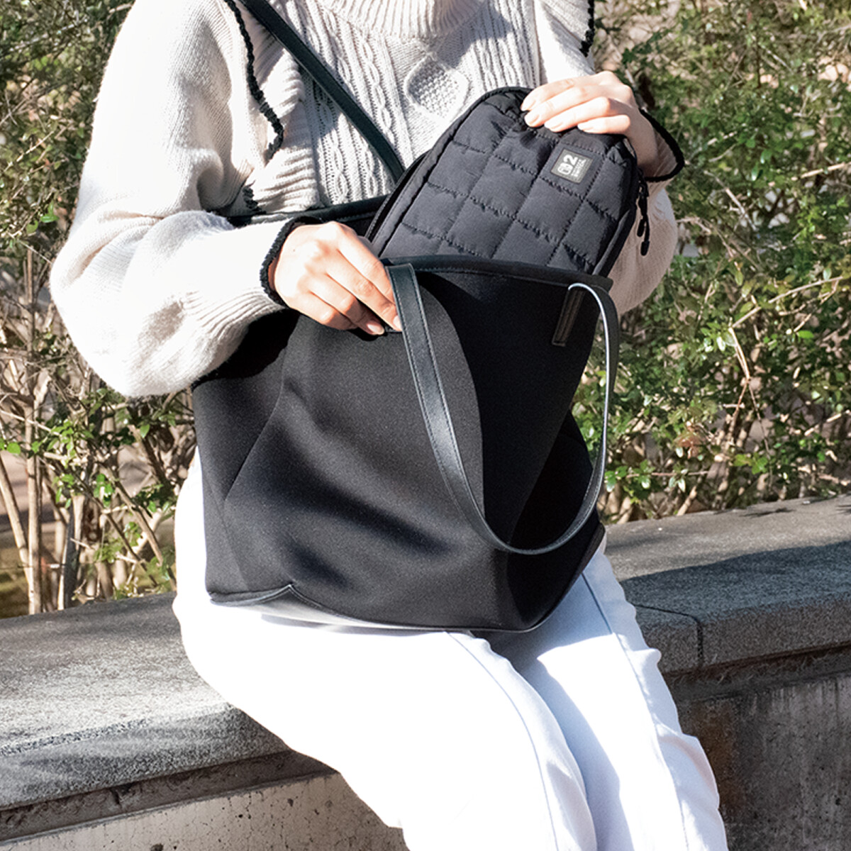 Hori - Puff Pouch - Black - Mid-Size