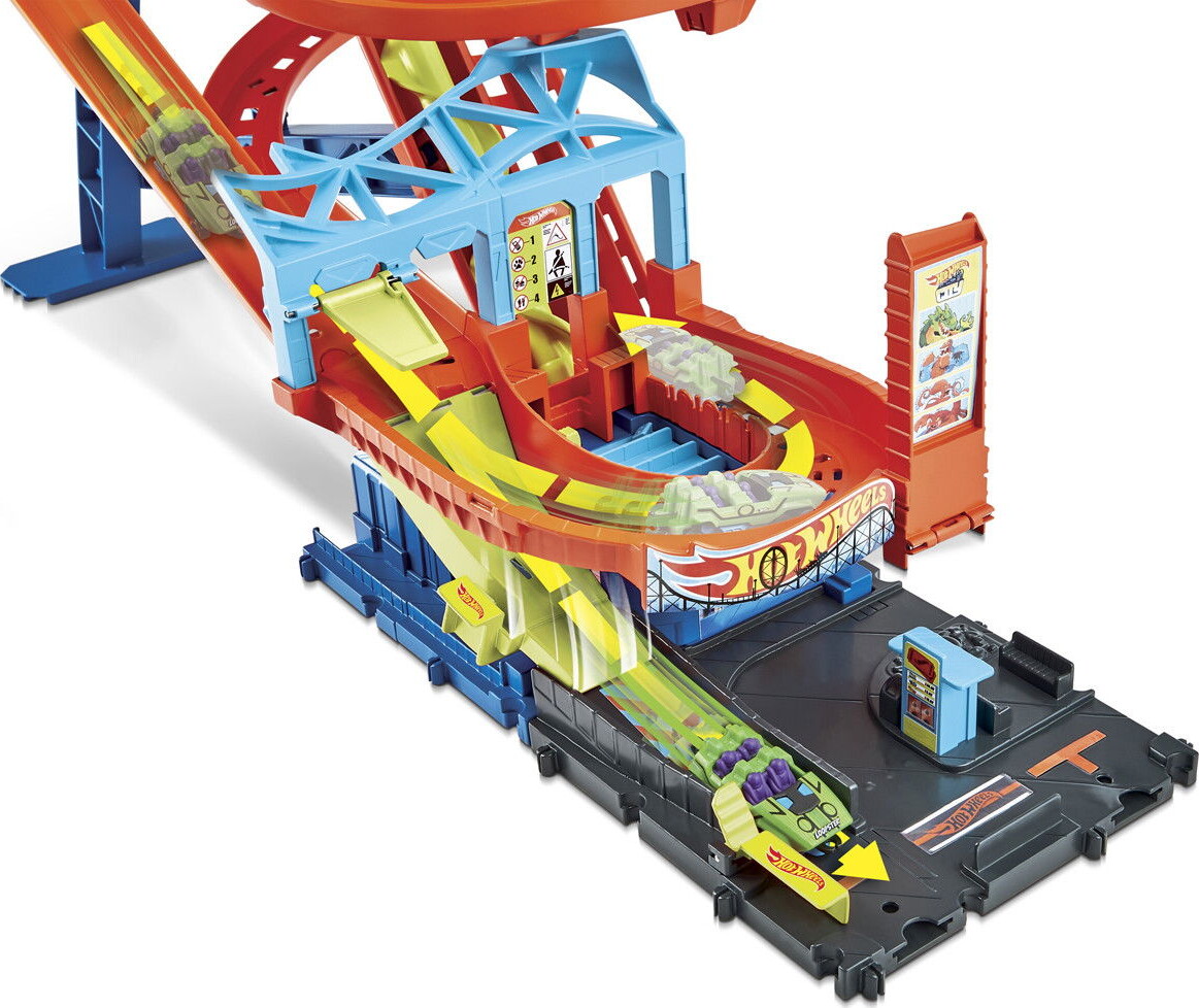 Hot Wheels City Rutsjebane Rally Med 5 Biler