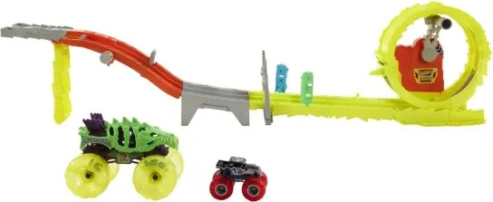 Hot Wheels - Monster Trucks - Charge Chase Challenge