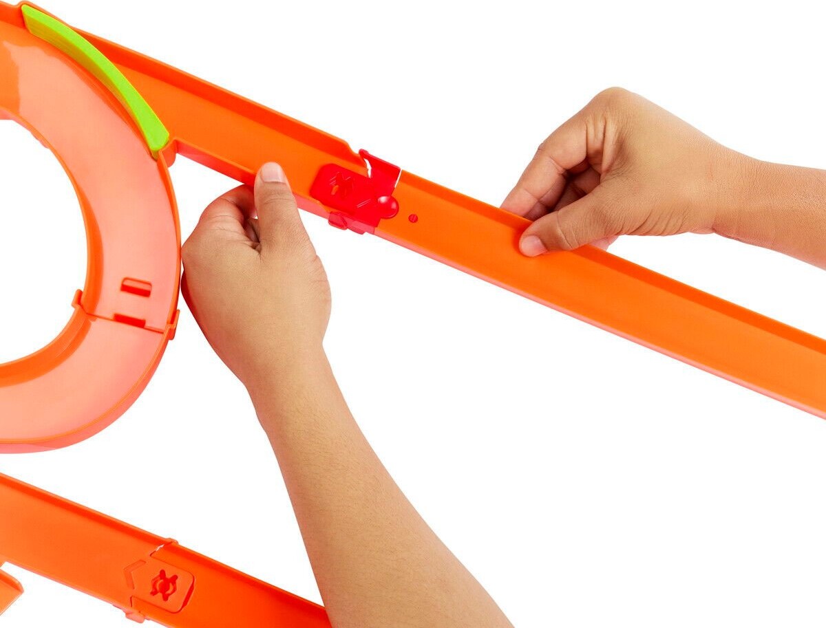 Hot Wheels - Stunt Tracks Mid-Air Crash - Bilbane Inkl 1 Bil