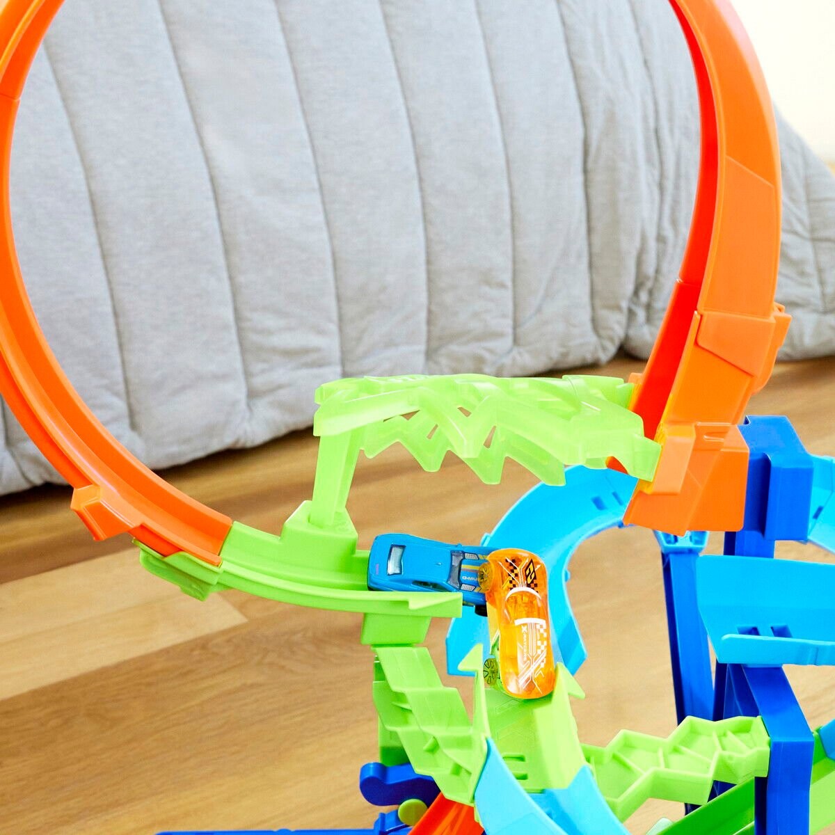 Hot Wheels - Stunt Tracks Mid-Air Crash - Bilbane Inkl 1 Bil