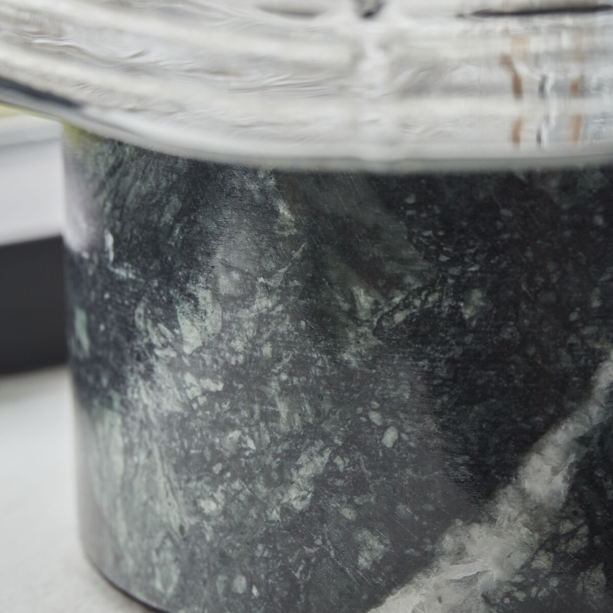 House Doctor - Bordlampe - Neat - Marmor - Grøn - H 20 5 Cm