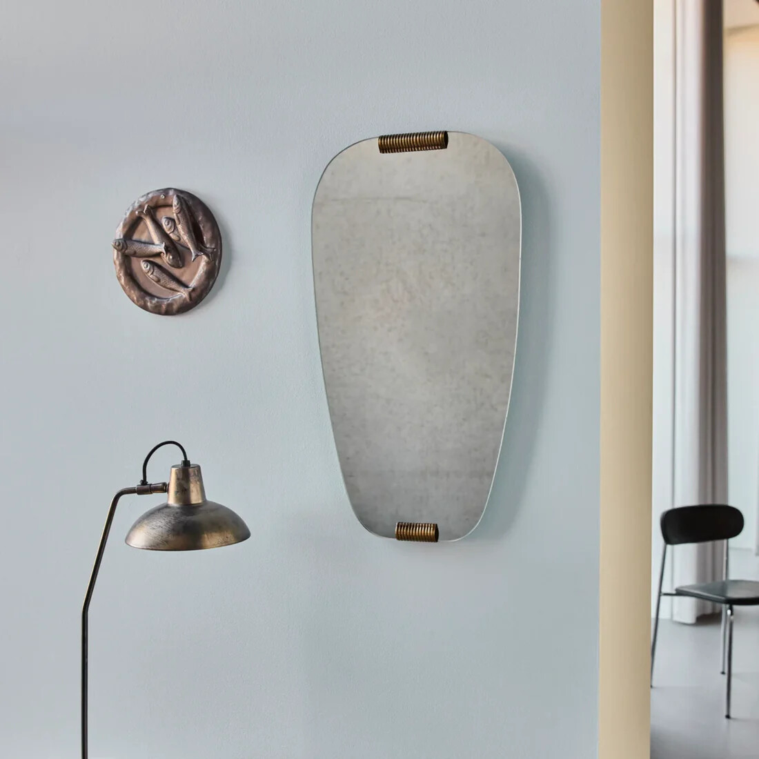 House Doctor - Spejl Til Væg - Hdclips - Jern Messing - Gylden