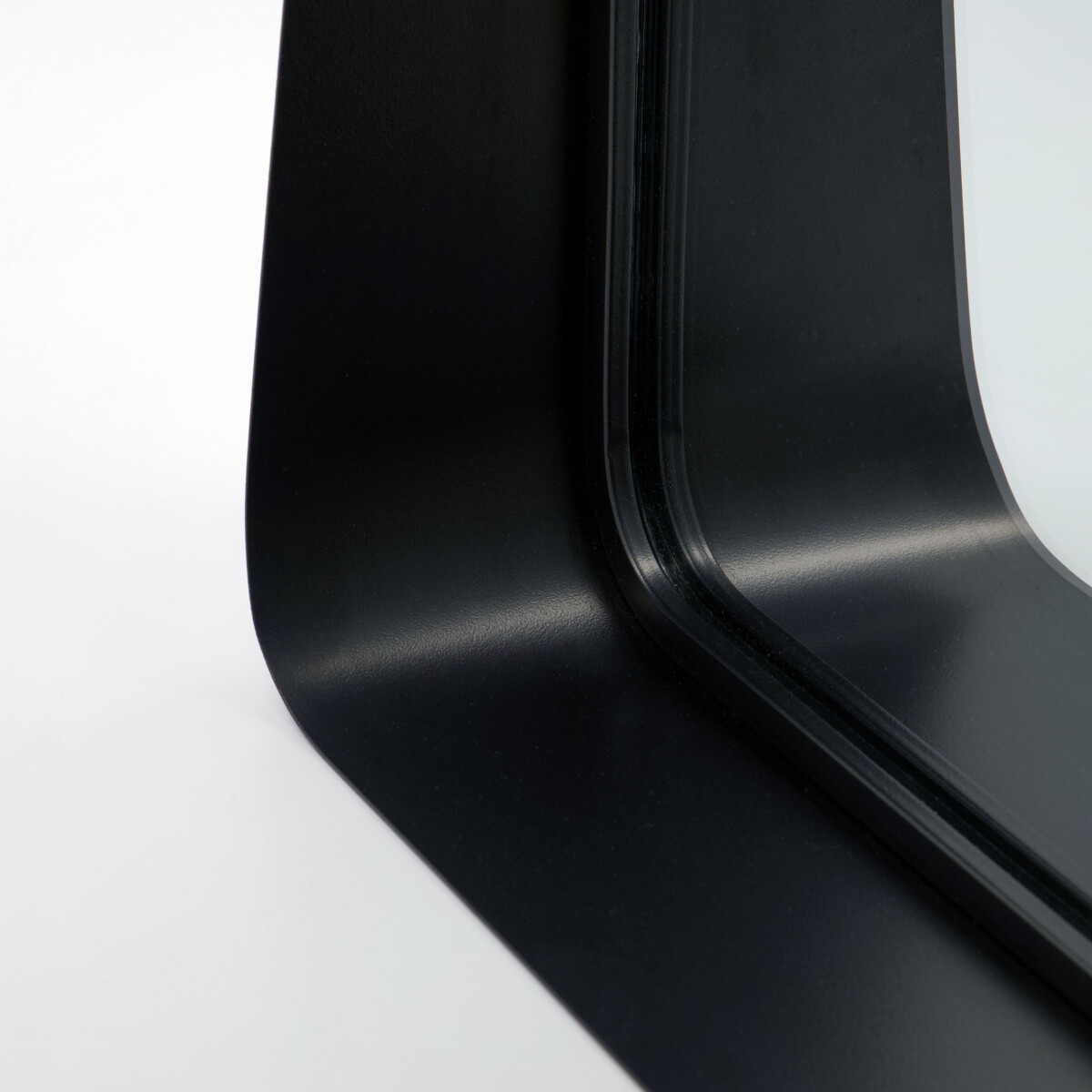 House Doctor - Spejl Med Hylde - Pejo - Sort Antik - 55X35 Cm