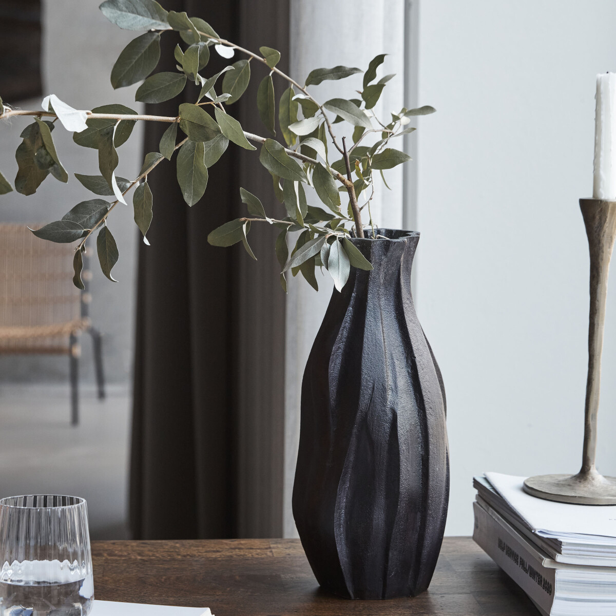 House Doctor - Vase - Hdbuddy - Bruneret Messing - 35 Cm