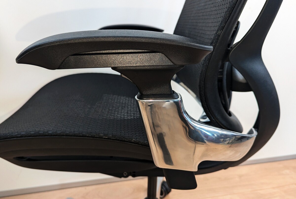 I-Care Excell Mesh Black