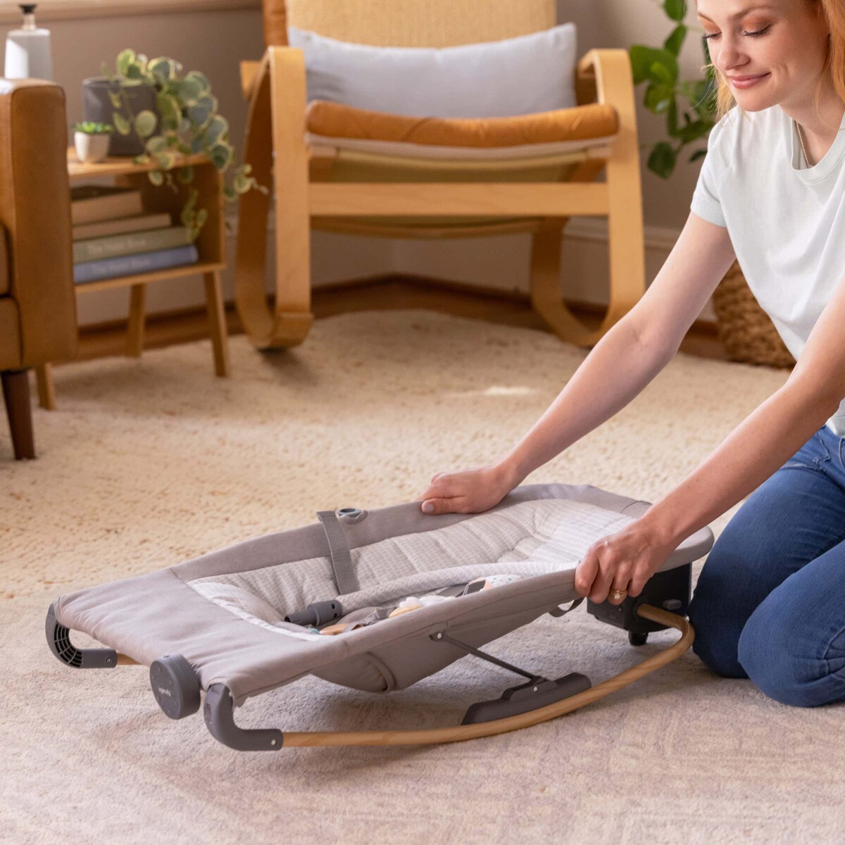 Ingenuity - Keep Inmotion Automatisk Skråstol - Grå - 0-6 M