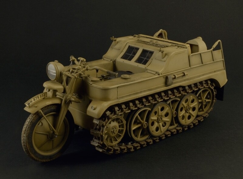 Italeri - Sdkfz 2 Kettenkrad Motorcykel Byggesæt - 1 9 - 7404