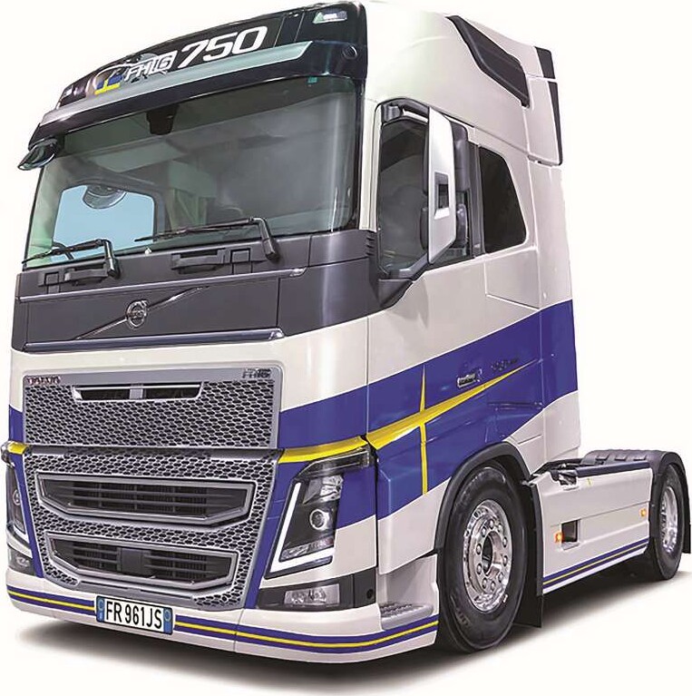 Italeri - Volvo Fh16 Medium Roof Model Byggesæt - 1 24 - 3970