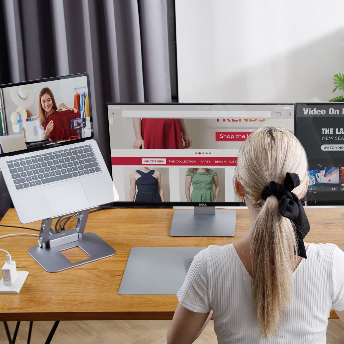 J5Create - Multi-Angle Dual 4K Docking Stand