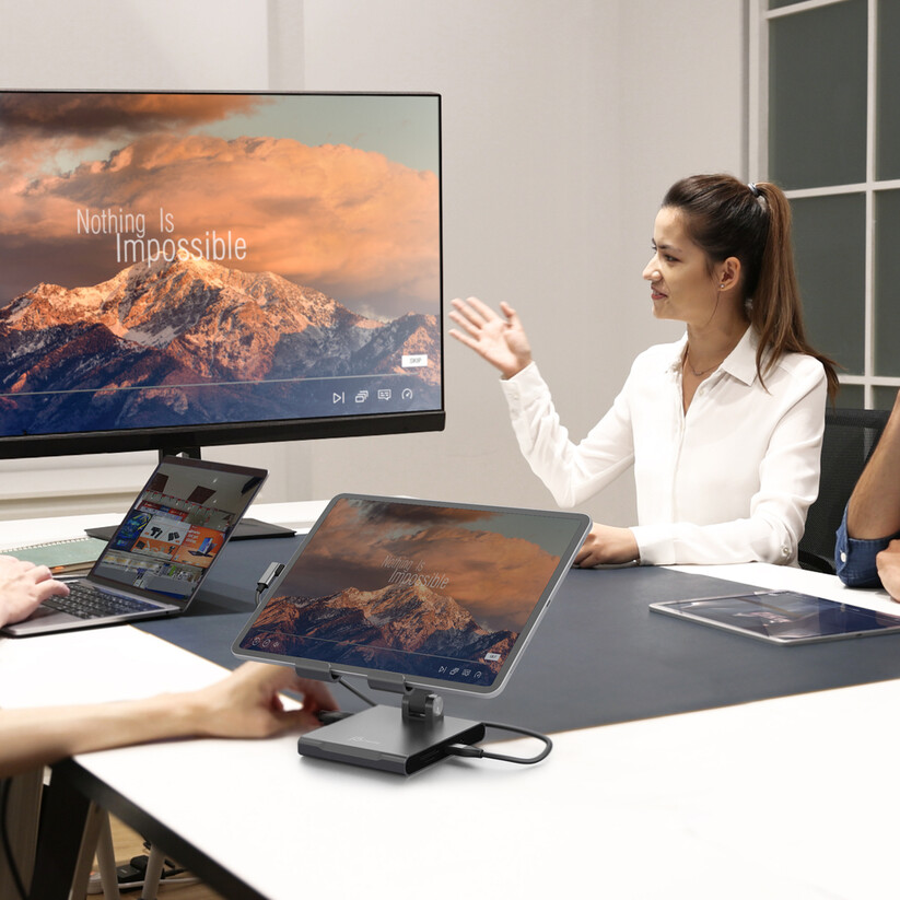 J5Create - Multi-Angle Stand With Docking Station For Ipad Pro