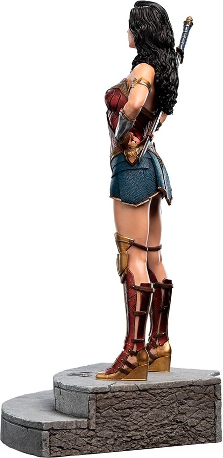 Justice League - Zack Snyder - Wonder Woman Statue - Skala 1 6