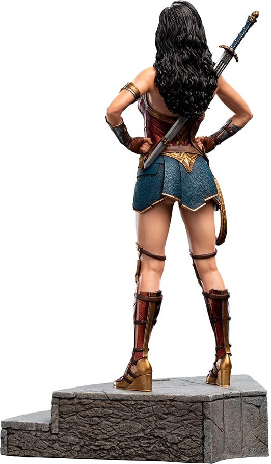 Justice League - Zack Snyder - Wonder Woman Statue - Skala 1 6
