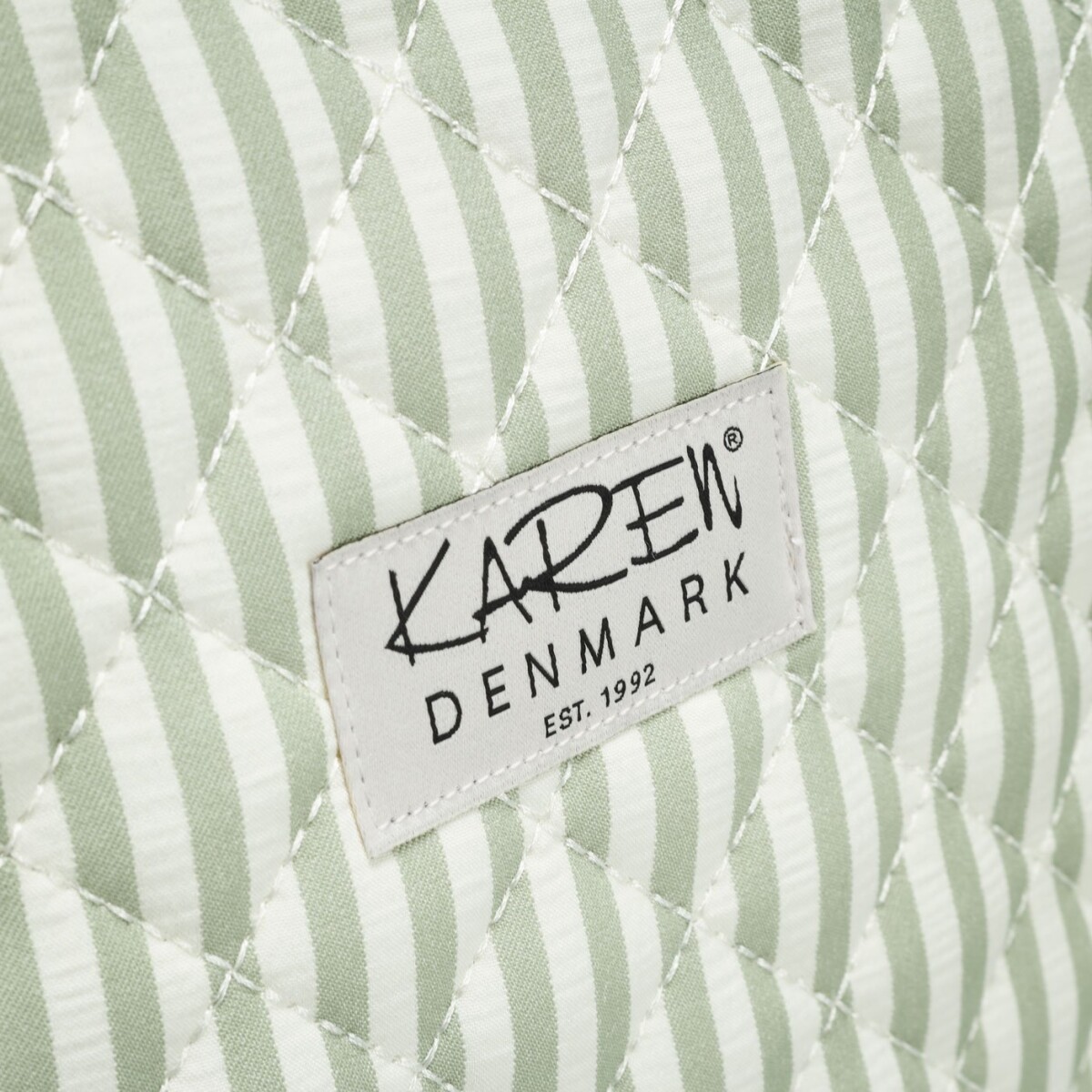 Karen - Stor Toilettaske Med Hank - Grønnhvid - Large