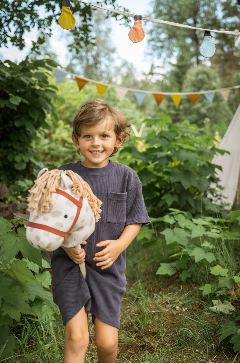 Kæphest Dotty - Hvid Med Pletter - 89 Cm Høj - Kids Concept