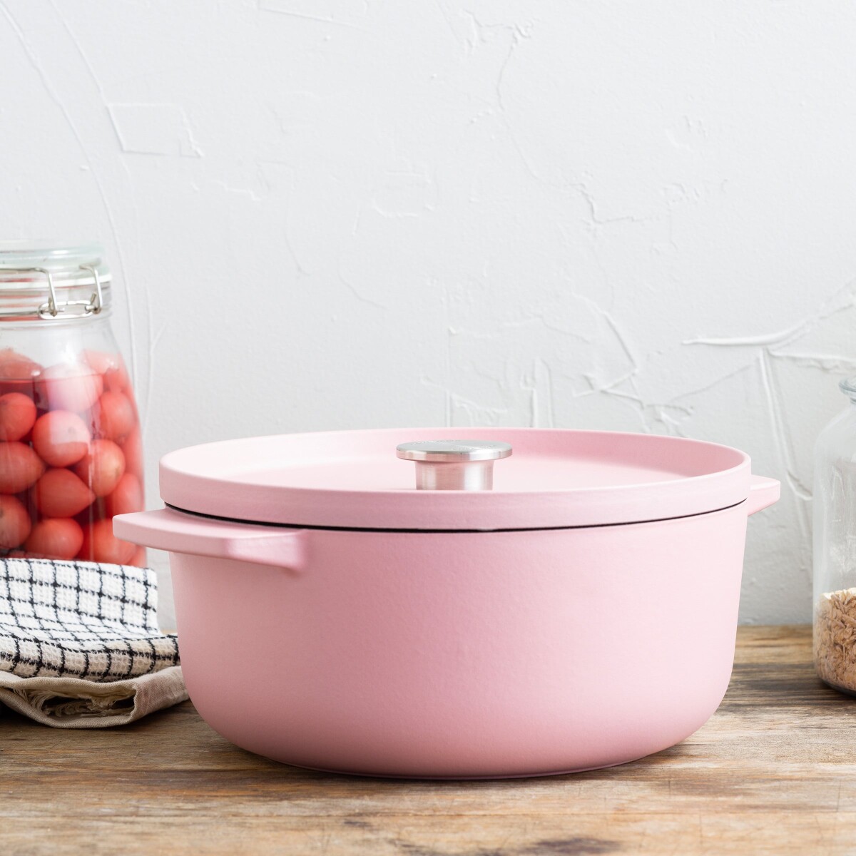 Kitchenaid - Cast Iron Casserole - Dried Rose - 26 Cm