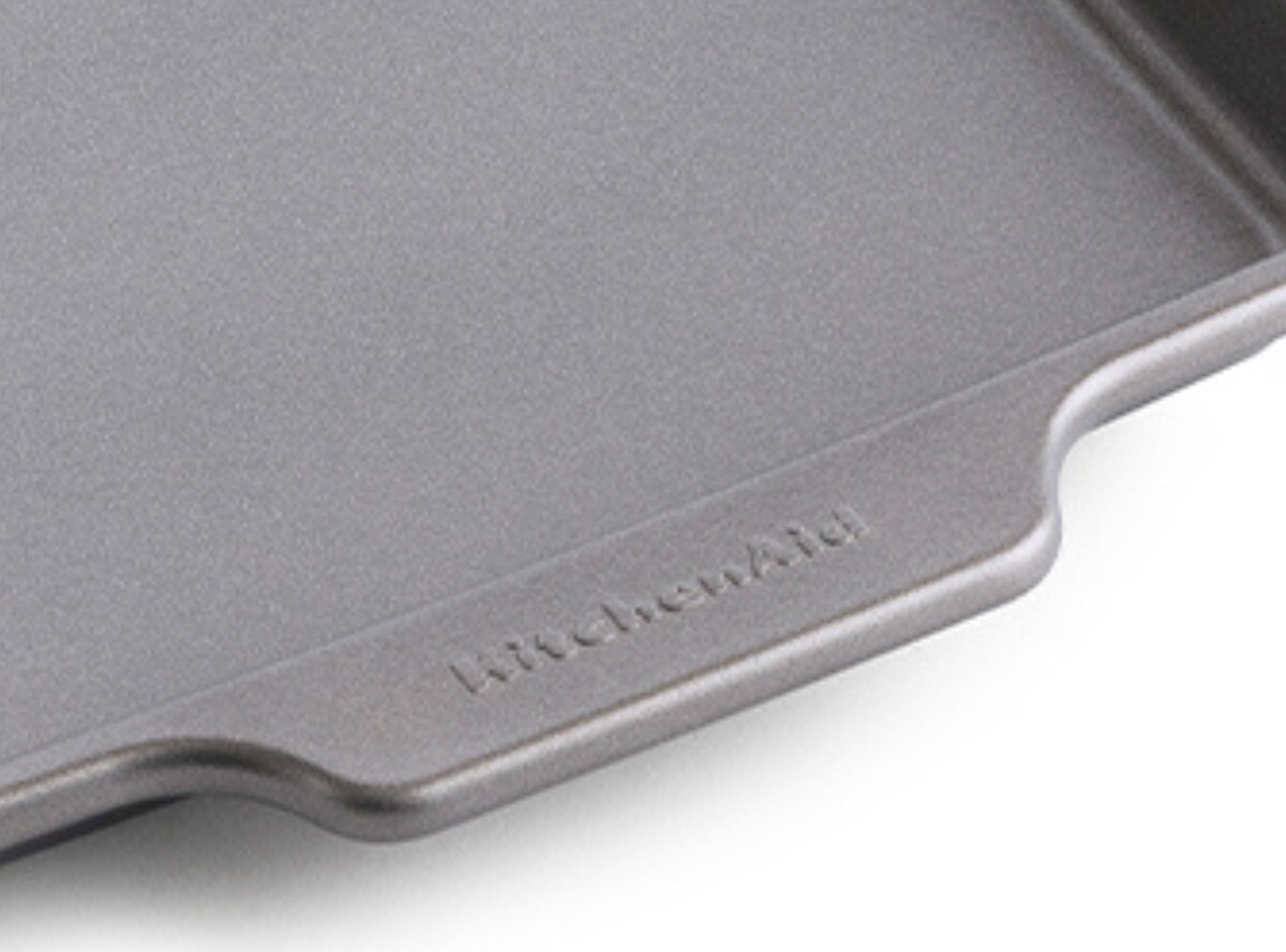 Kitchenaid - Metal Bakeware Cookie Sheet - Silver - 33 Cm X 225 Cm