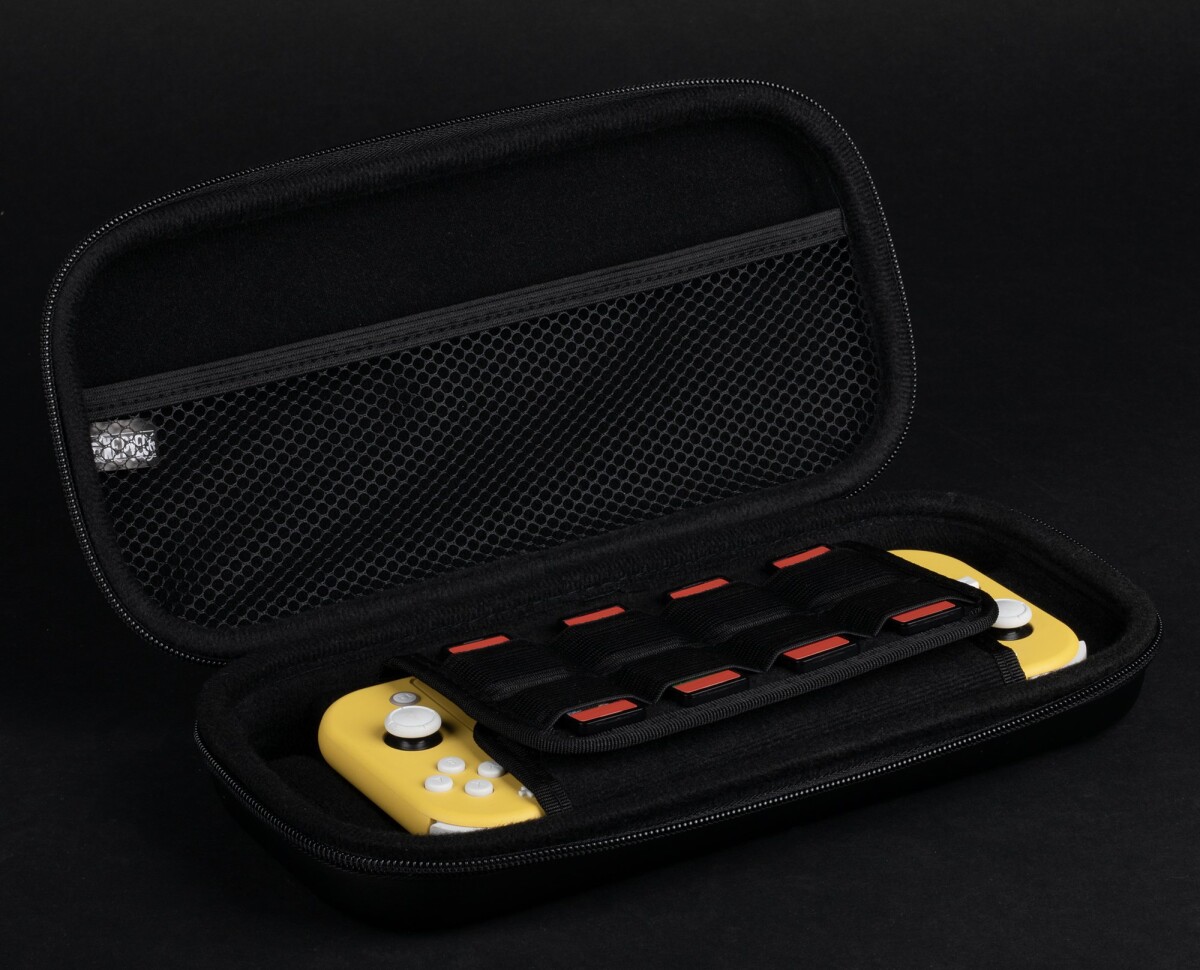 Konix One Piece Carry Case Wano