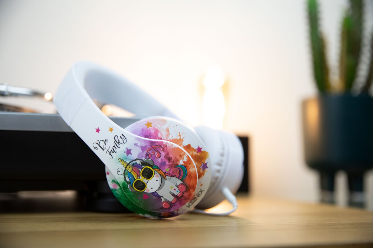 Konix Unik Wired Universal Headset Be Funky