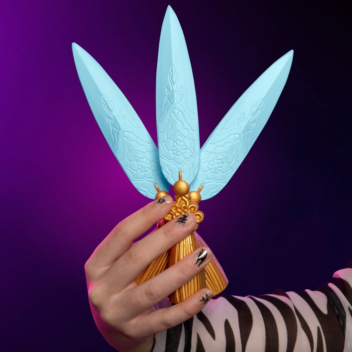 K-Pop Demon Hunters - Zoey S Spirit Blades - Hasbro G4787