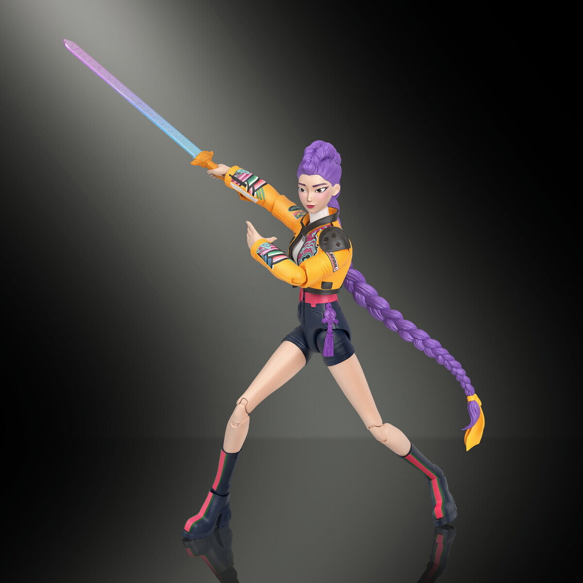 K-Pop Demon Hunters - Rumi Action Core Dukke - 15 Cm