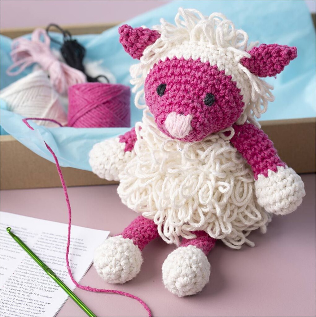 Kreativt Sæt Med Amigurumi - Får - Pink - Offwhite